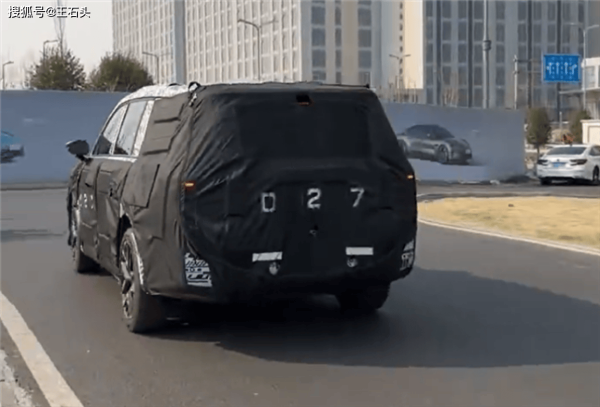 配资365 小米汽车再爆猛料！第三款增程SUV来袭，雷军布局有何新打算？